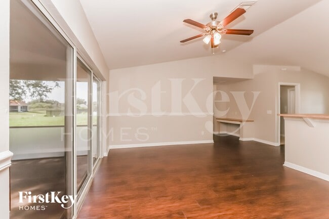 Photo - 6006 Dora Ave N