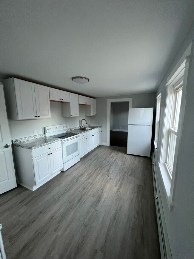 Photo - 24 Church St