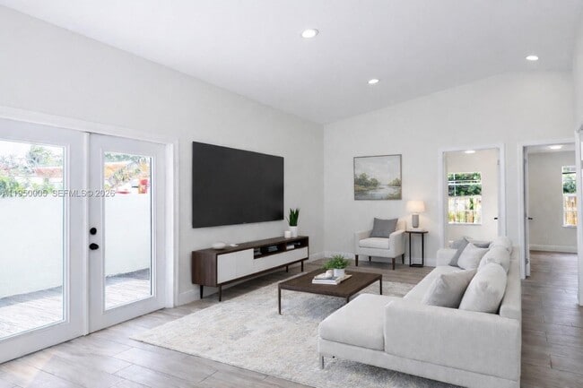 Photo - 1012 NE 17th Ct Unit 3