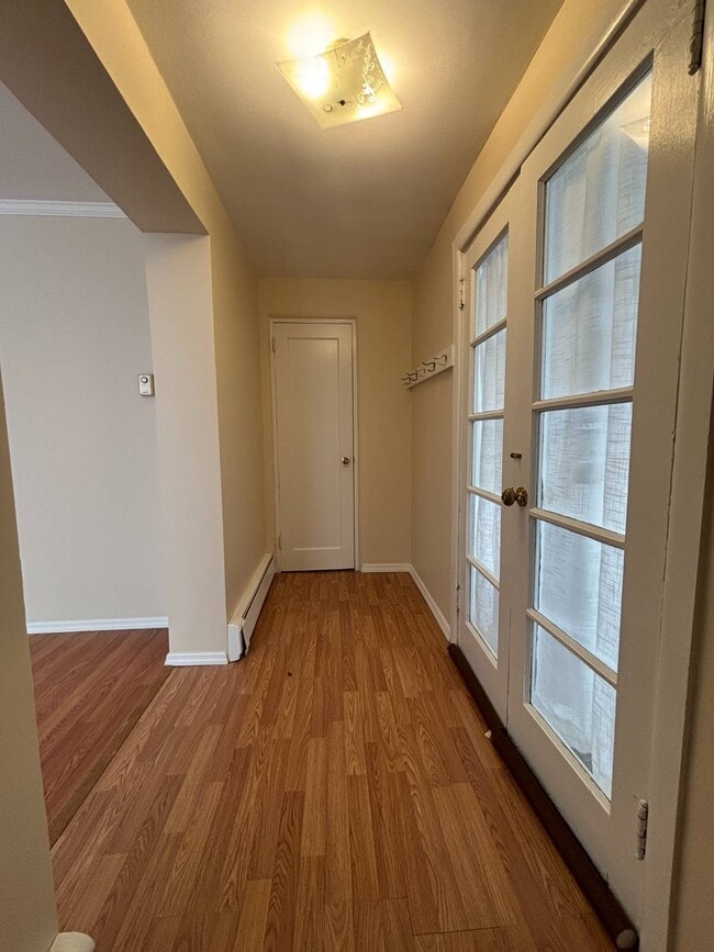 Photo - 627 W Park Ave Unit 1FL