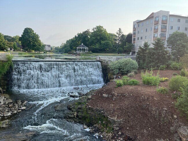 Menomonee Falls-Corner Unit Overlooks Gazebo - W164N8925 Water St Condo Unit 309