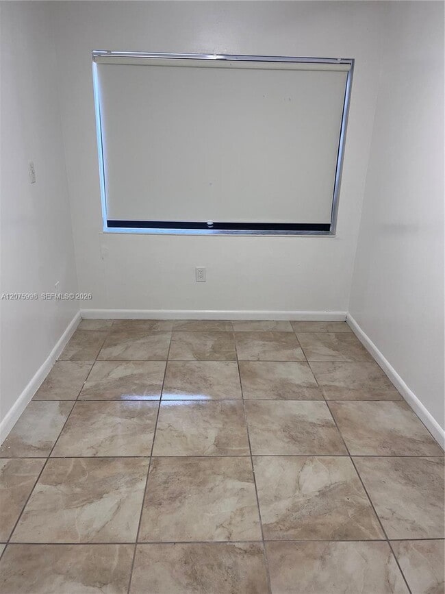 1115 SW 136th Pl Unit 2
