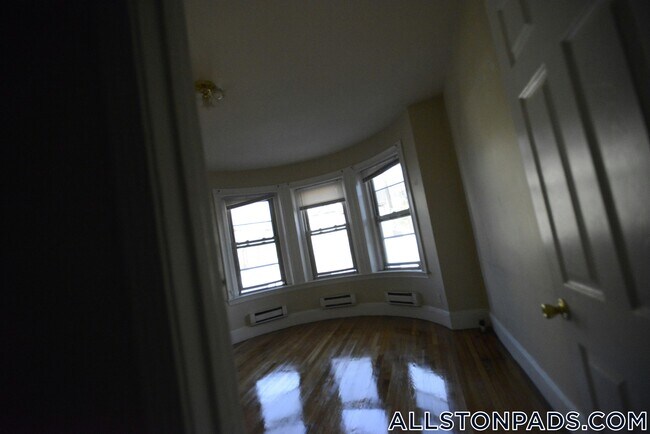 Photo - 71 Harvard Ave Unidad 3