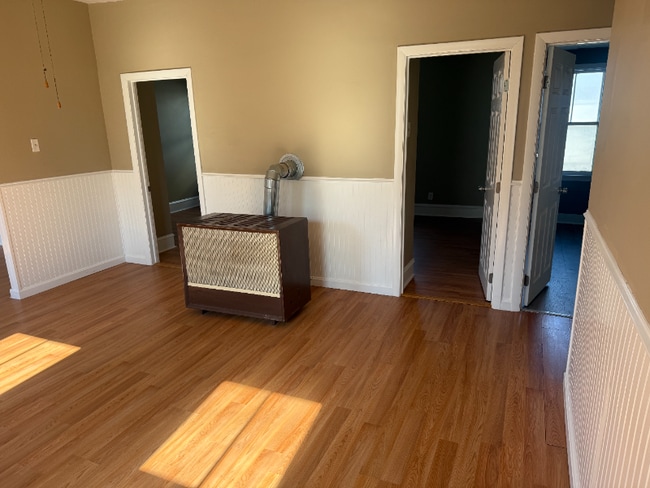 Photo - 538 Alden St Unit 3F