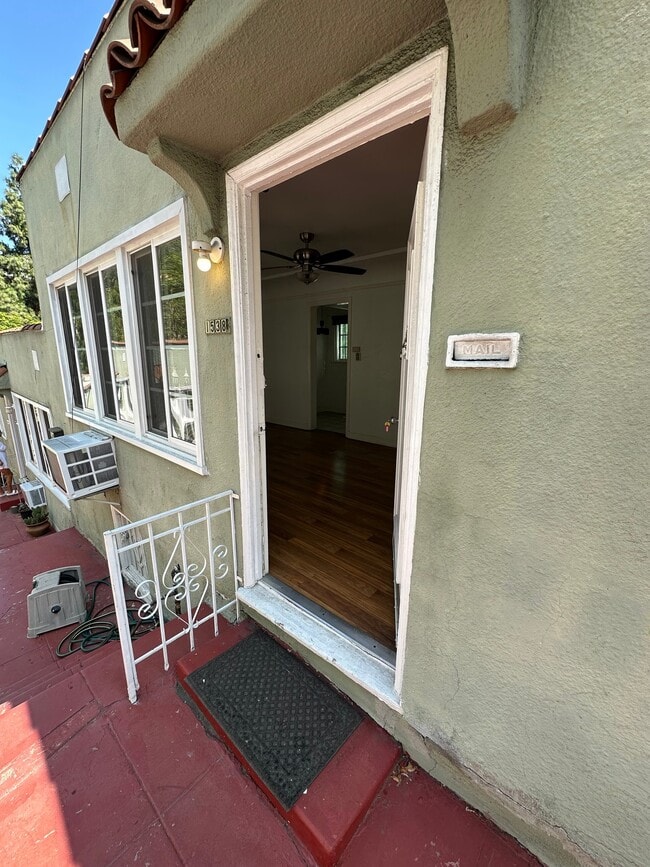 Photo - 1538 Silver Lake Blvd Unit 1538