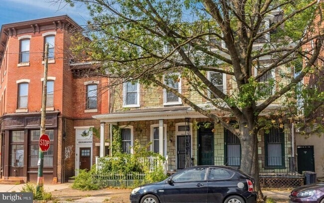 Building Photo - 3813 Baring St Unit 3RD FLR Rental