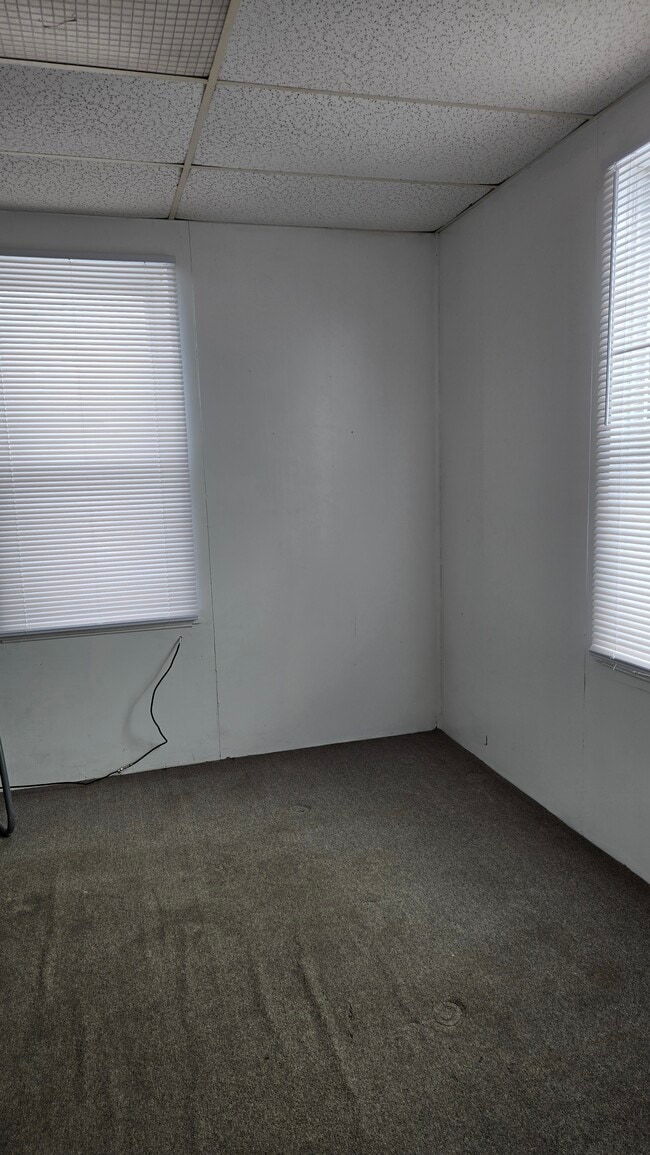 sala de estar - 626 W Pittsburgh St Unidad #2