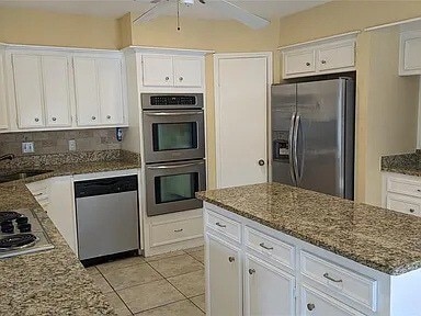 Photo - 7822 Albin Ln