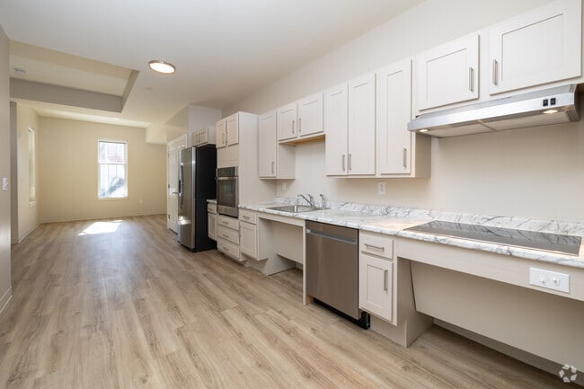 Estudio - 550 pies cuadrados - The Charlestown - Senior Residences 62+