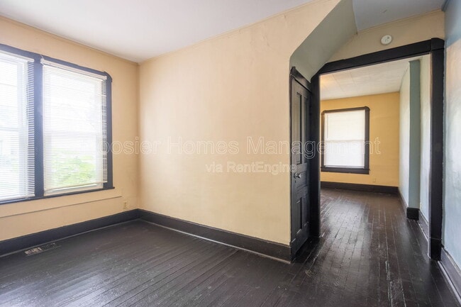 Photo - 2511 Turner Ave