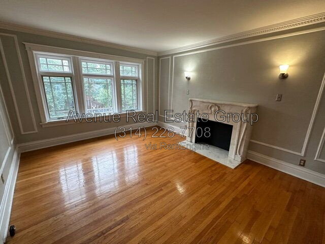 Photo - 6325 Southwood Ave Unit Apartment 3