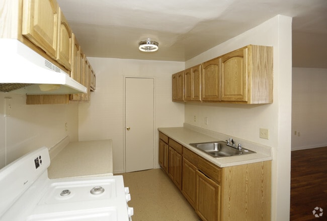 University Court, Inc.