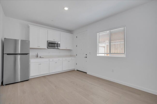 Photo - 12658 Rosefinch Wy