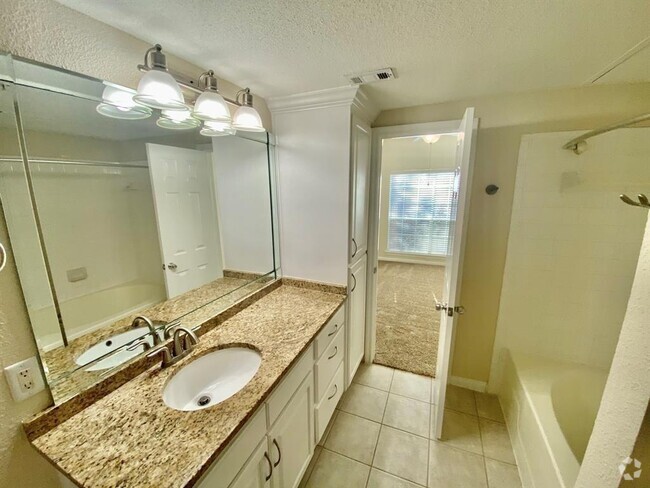 Building Photo - 1919 Post Oak Park Dr Unit 4205 Rental