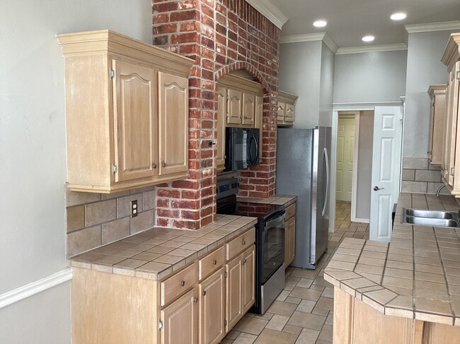 Photo - 17533 Zinc Dr