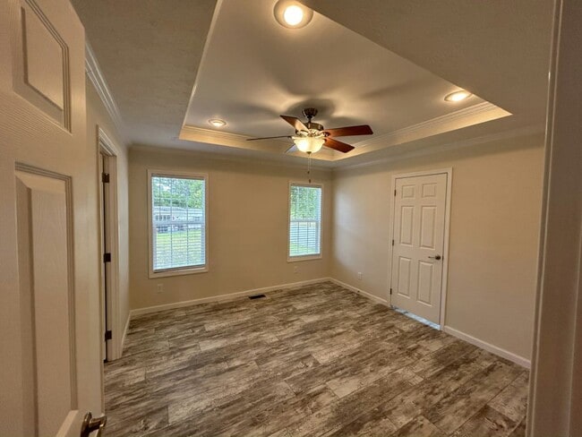 Photo - 1335 Fleming Ave