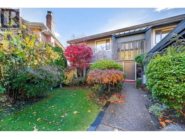 Photo - 589X Laurelwood Ct