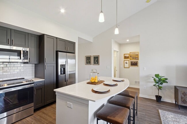 Photo - Savannah at Pike Creek