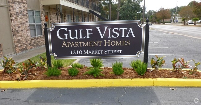 Building Photo - Gulf Vista Apartments