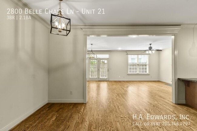 Photo - 2800 Belle Chase Ln