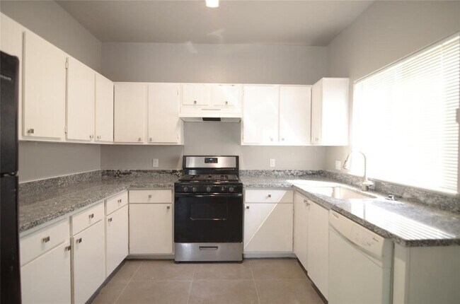 Photo - 11043 Albury Dr