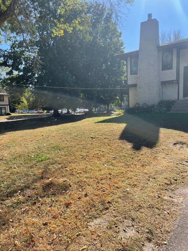 Building Photo - Blaine Townhome for Rent