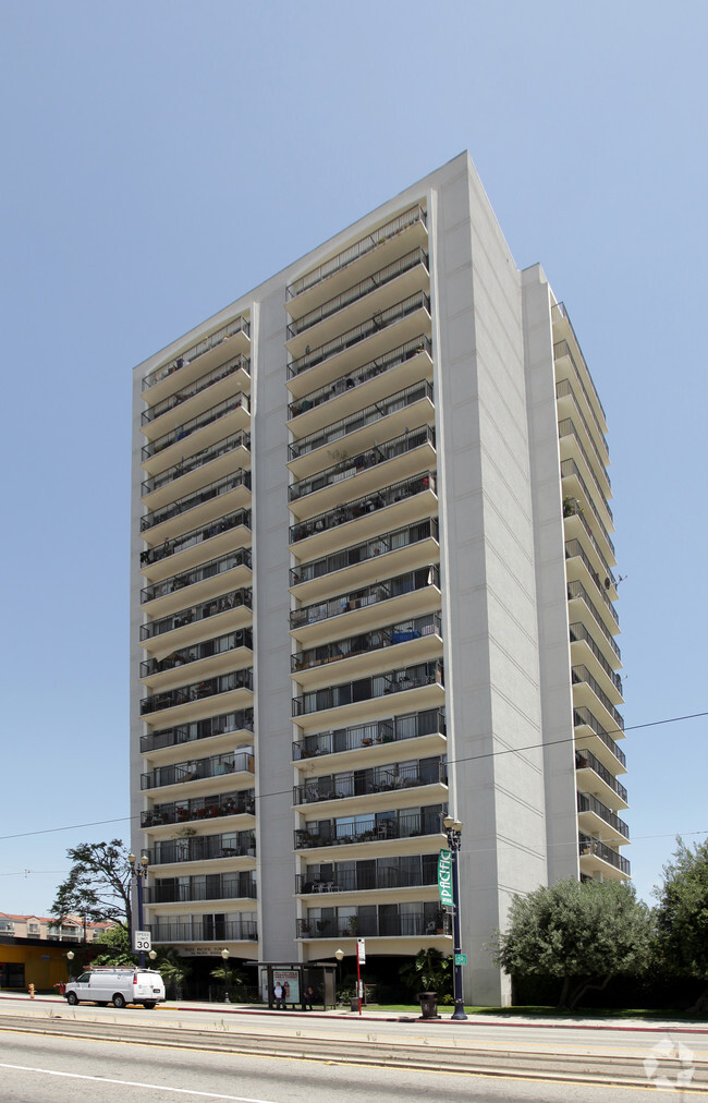 Building Photo - Park Pacific Tower Senior Housing Rental