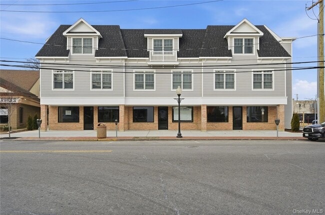 Building Photo - 180 Deer Park Ave Unit 201