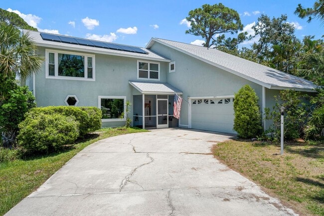 Building Photo - ** STUNNING 4 BEDROOM 2 FULL BATH/ 2 HALF ... Rental