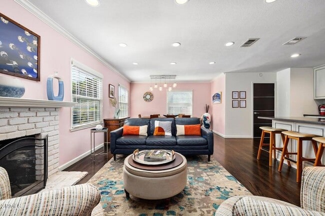Photo - 378 Grand Ave