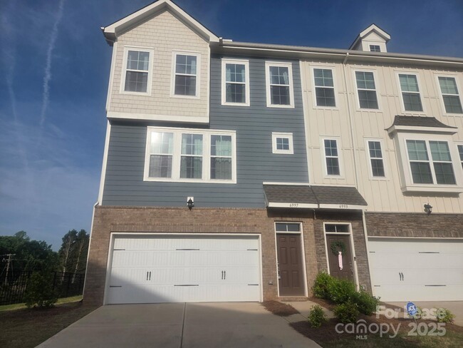 Photo - 6997 Waterstone Dr Townhome