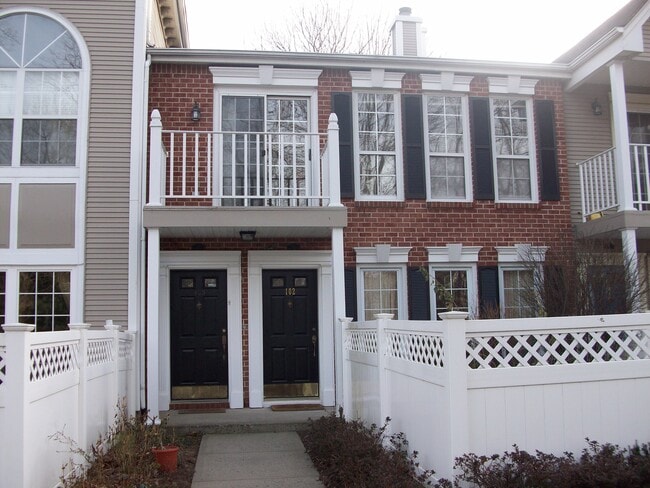 Front entrance upstairs unit - 103 Secretariat Ct Condo Unit 103 Secretariat Court