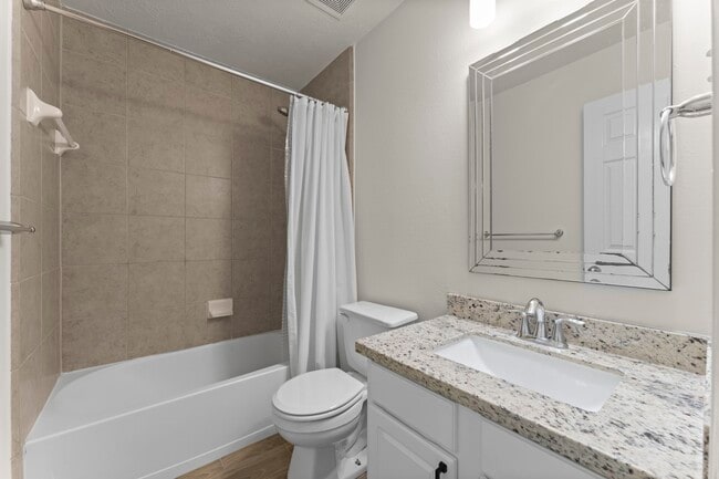 Building Photo - 2818 Lockeridge Pines Dr Rental