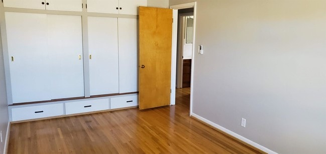 Photo - 2520 Deming Blvd