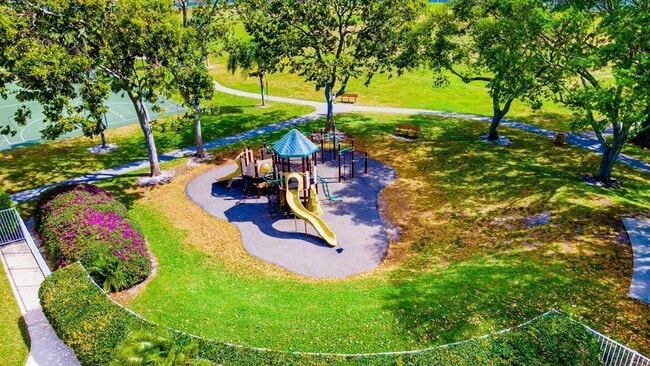 Photo - 7787 Springfield Lake Dr