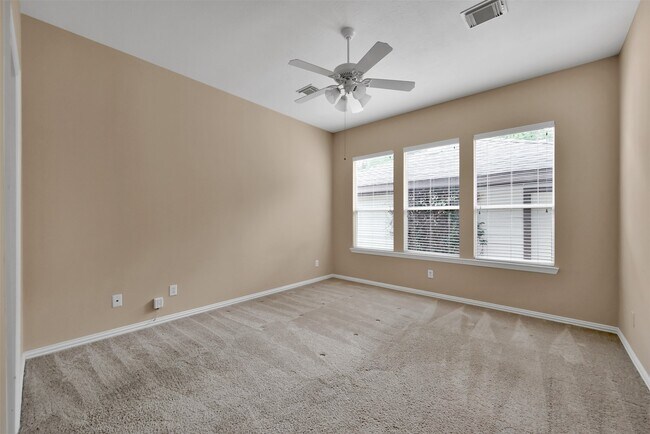 Photo - 79 Chipwyck Way