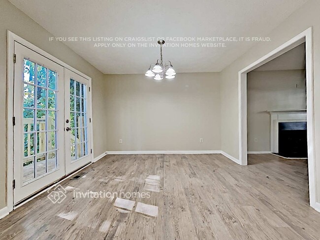 Photo - 888 Trace Cir NE