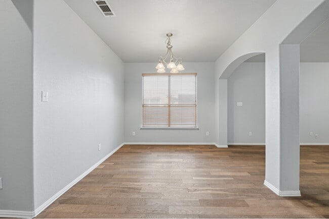 Photo - 4405 Grassy Glen Dr