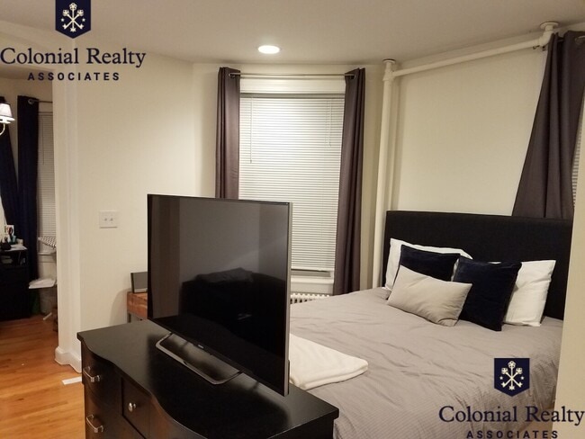 Photo - 176 Commonwealth Ave Unit 3