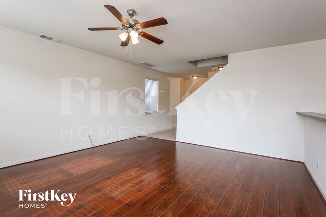 Photo - 4717 Cedar Springs Dr