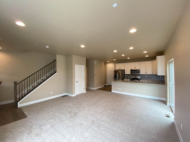 Photo - Stunning 4-Bedroom Duplex in Desirable Alpine Vista Neighborhood