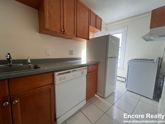 Photo - 86 Prentiss St Unit 7