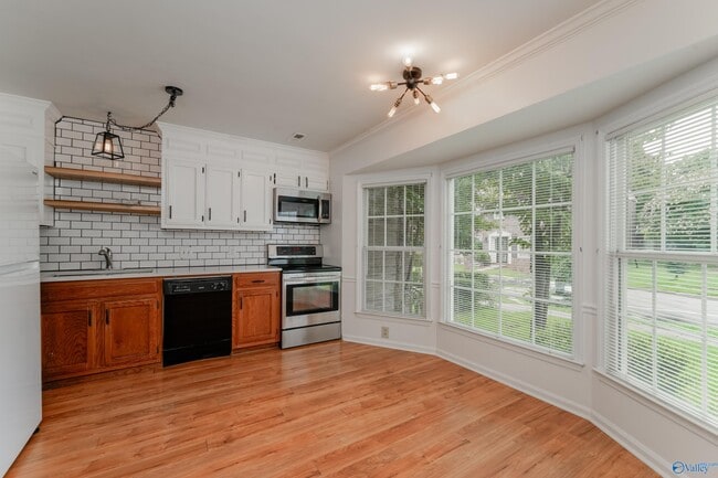Photo - 6716 Steeplechase Dr NW