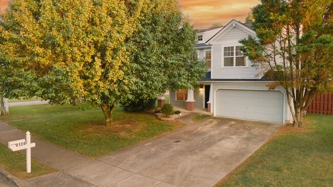 Photo - **BE THE LUCKY ONE TO LIVE IN THIS UPDATED NASHVILLE/ BELLEVUE HOME**