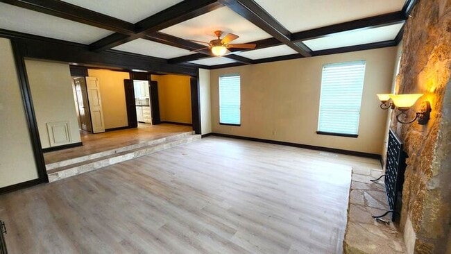 Photo - 3 Bed 2 Bath Townhome in Lakehurst Add NW OKC
