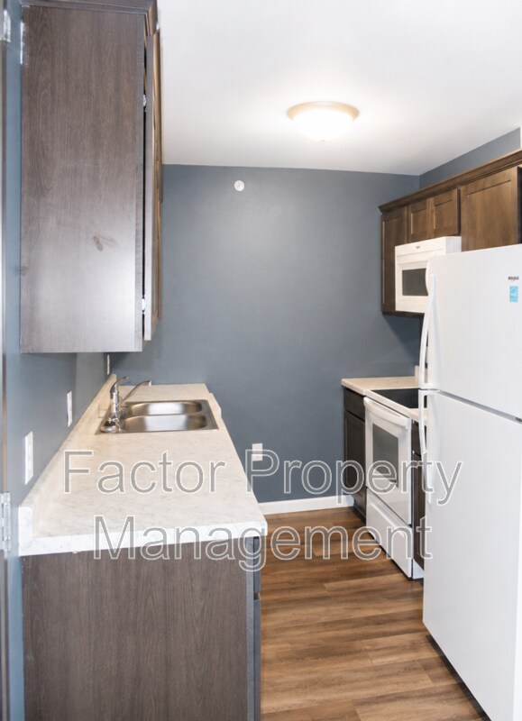 Photo - 561 S Elk St Unit A301