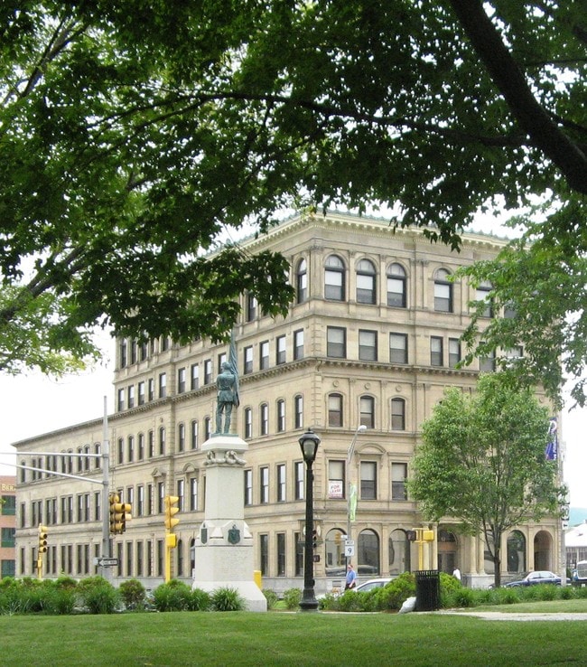 Photo - 7 North Street, Pittsfield MA