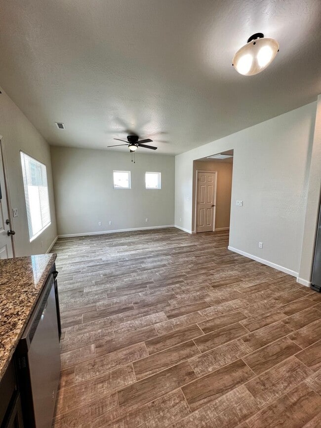 Photo - 3348 N Yavapai Rd E Unit B