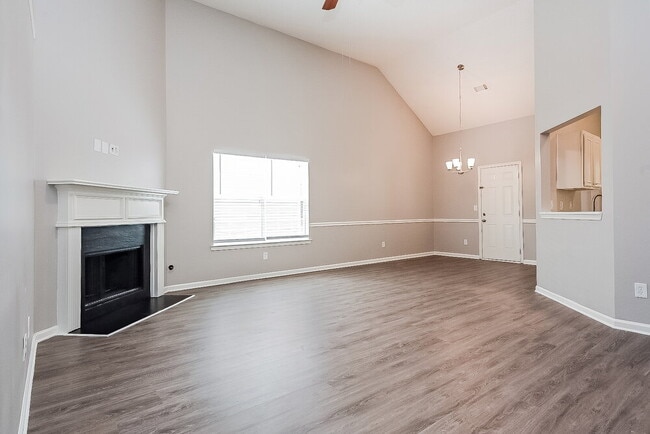 Photo - 3057 Dogwood Ave