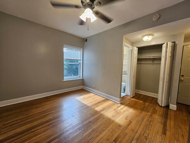 Photo - 4837 N Kimball Ave Unit I2